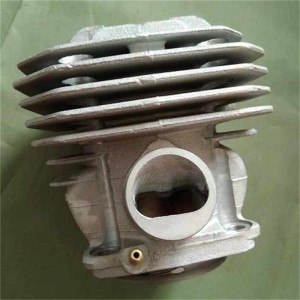 GS650 Cylinder Kit - Piston & Rings Detail