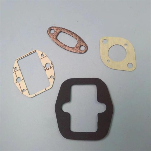 Oleo-Mac 932C Genuine  Set of 4 Gaskets Emak 931 932  Efco 131 132 30cc Chainsaws 50030023R,50030056R-Intake 004000025R Carb 50030388RMuffler