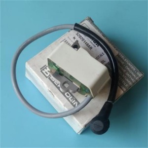 Oleo-Mac 983TTA Ignition Coil - Mounting Detail