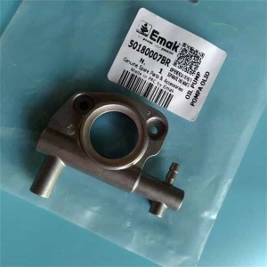 Oleo-Mac GS370 oil pump detail view drive 